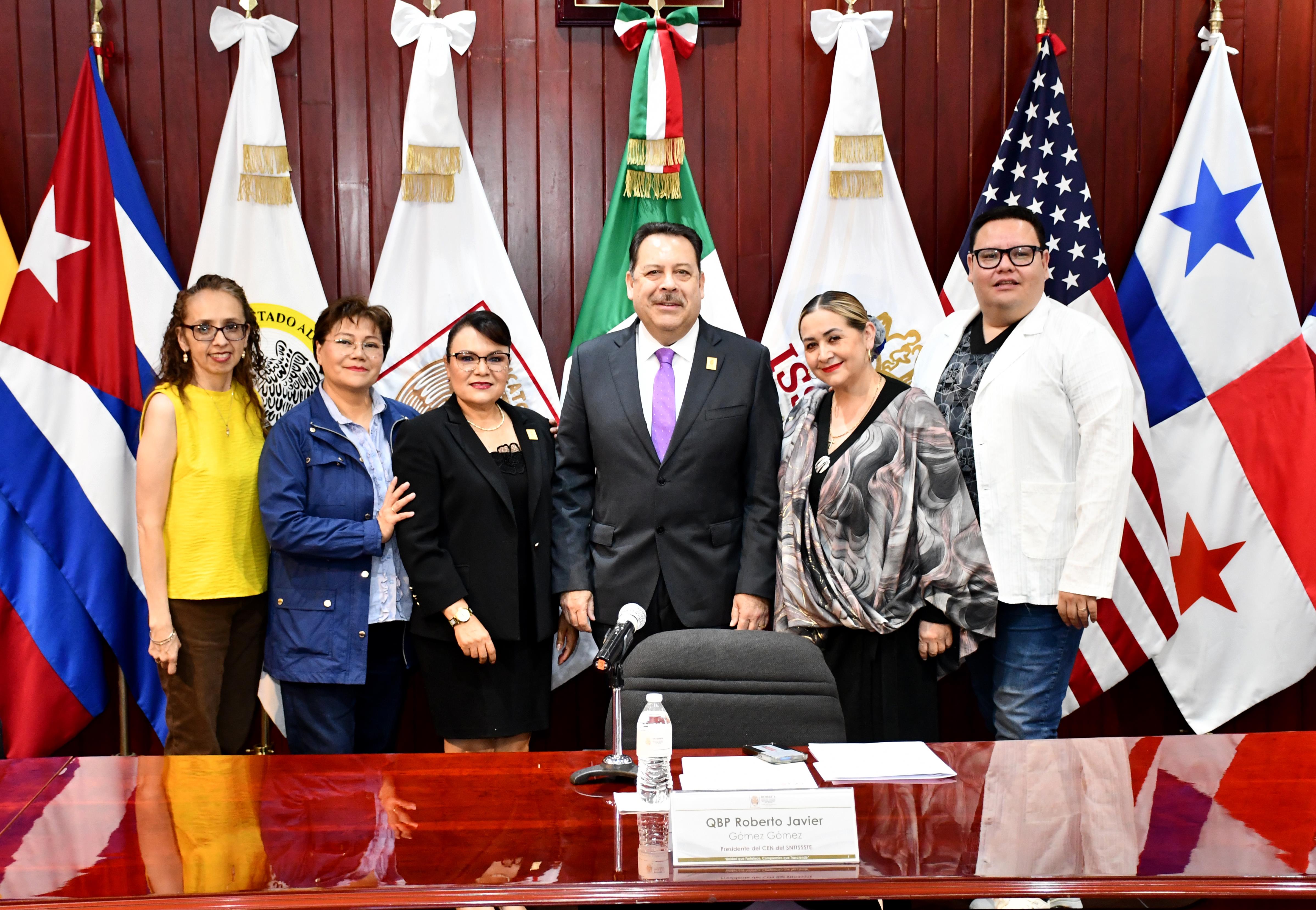 "1er Diplomado de Administración y Docencia en lo Servicios de Enfermeria"